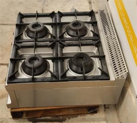 Εστία Αερίου Επιτραπέζια Με 4 Καυστήρες 70x70x30Cm ΜΒΜ Μεταχειρισμένη